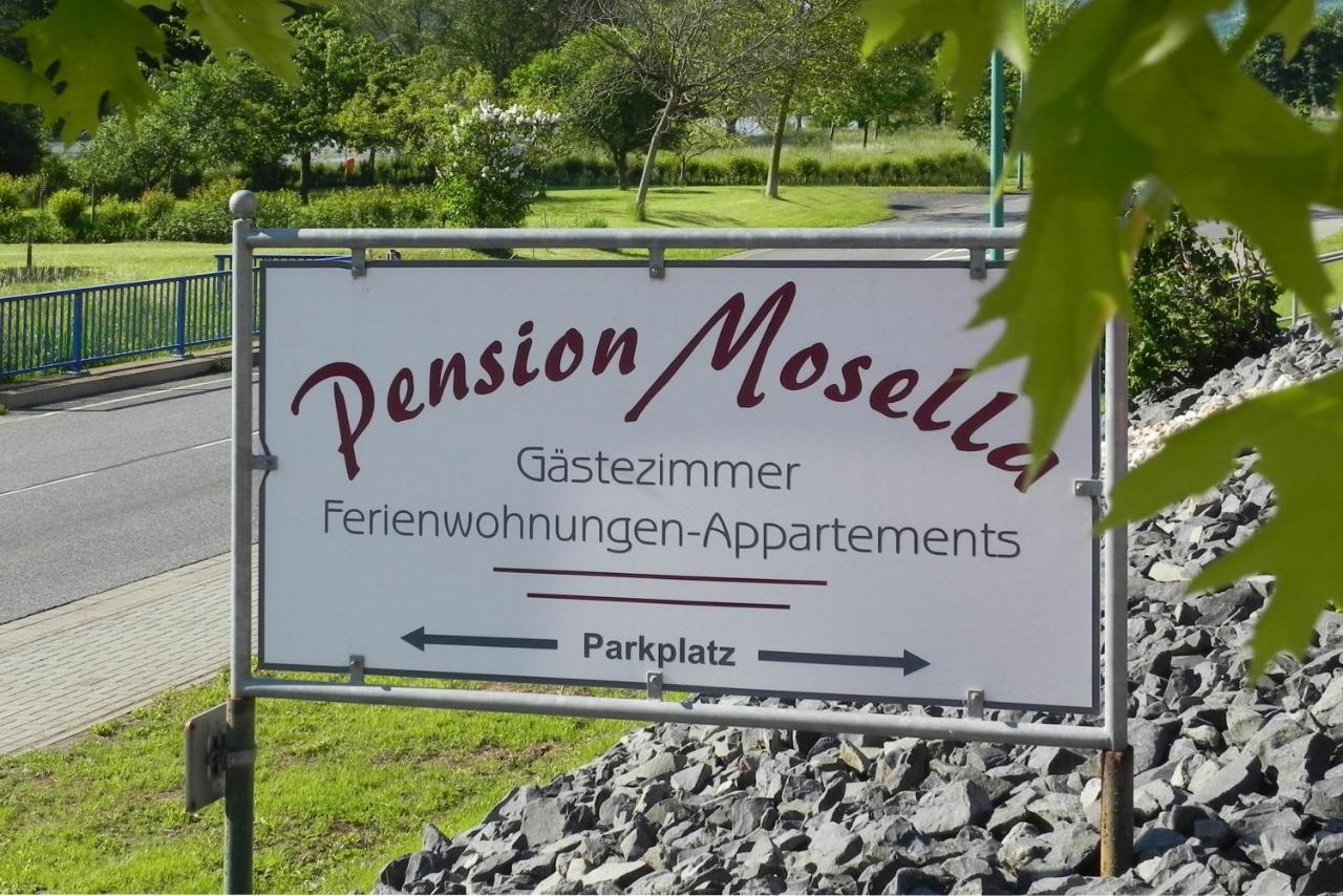Pension Mosella, Gaestezimmer Sankt Aldegund Εξωτερικό φωτογραφία